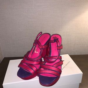 Stacey in Paris flip flop heels